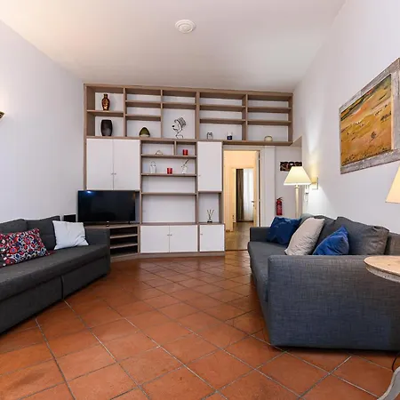 Colosseum With Terrace By Ndp Rent * Roma